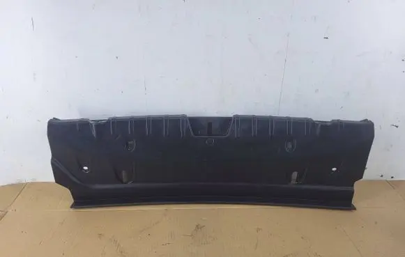 BMW 6 F12 F13 Trunk/boot trim cover 50777110 7224793