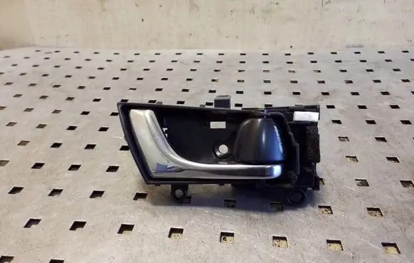 Subaru Outback Front door interior handle
