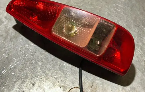 Peugeot 807 Rear/tail lights