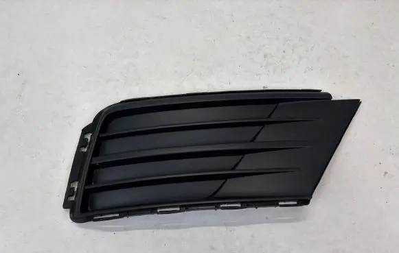 Volkswagen Caddy Front bumper lower grill 2K5853666E K3210