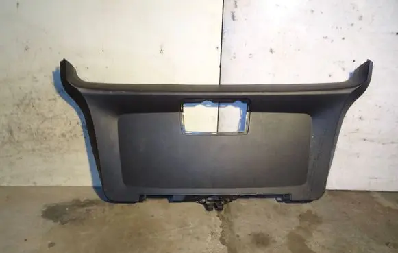 Mercedes-Benz B W245 Tailgate trim A1697400270
