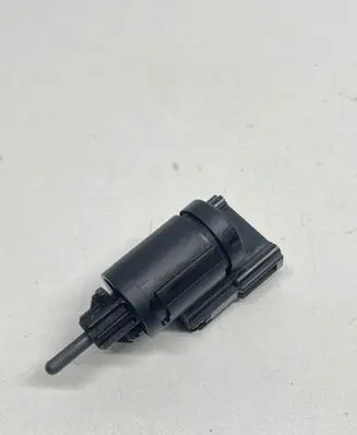 Volkswagen Golf Plus Brake pedal sensor switch 3B0945511C 16289 19322010