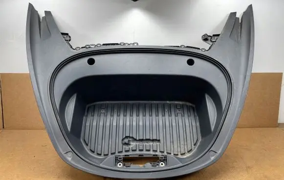 Mercedes-Benz CLS AMG C219 Dashboard storage box/compartment 152673800A