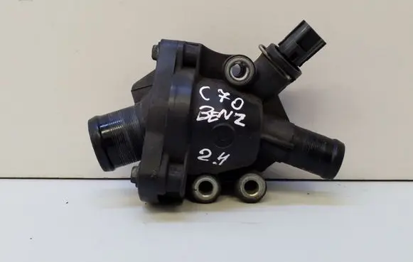 Thermostat/thermostat housing