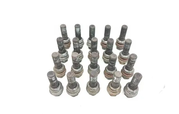 Volkswagen Transporter - Caravelle T5 Nuts/bolts 