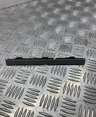 Volkswagen PASSAT B6 Dashboard glove box trim 3C085633GN