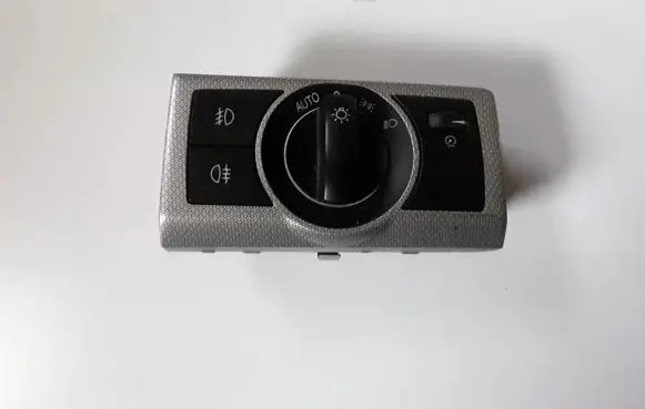 Opel Antara Light switch 20988694