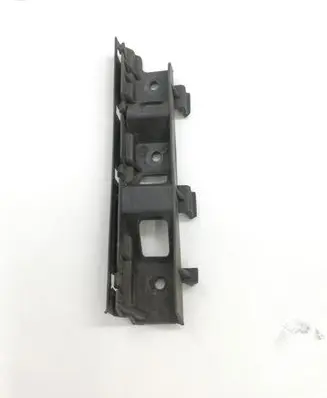 Volkswagen PASSAT B6 Front bumper mounting bracket 3C0807183