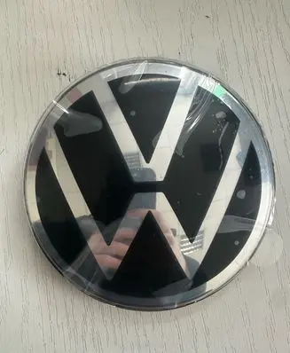 Volkswagen T-Roc Manufacturer badge logo/emblem 2GM853601E