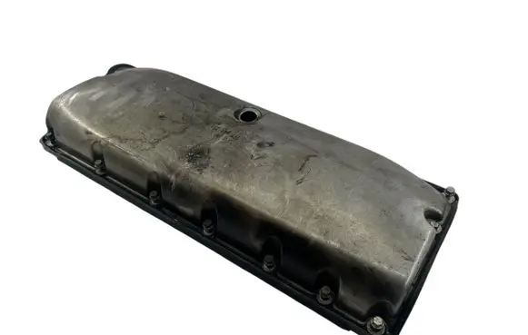 Volkswagen Touareg I Rocker cam cover 07Z103469E