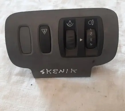 Renault Scenic II - Grand scenic II Headlight level height control switch 42000