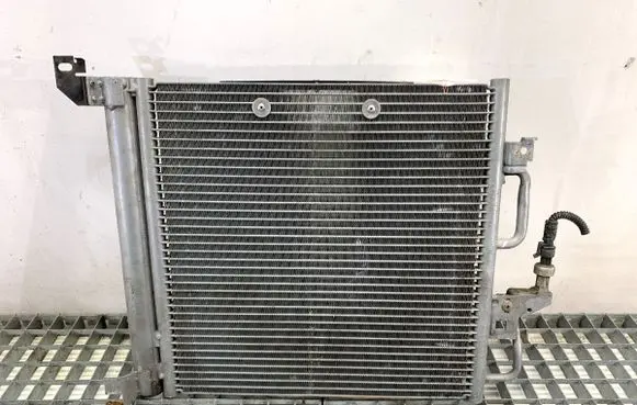 Opel Astra H Coolant radiator 