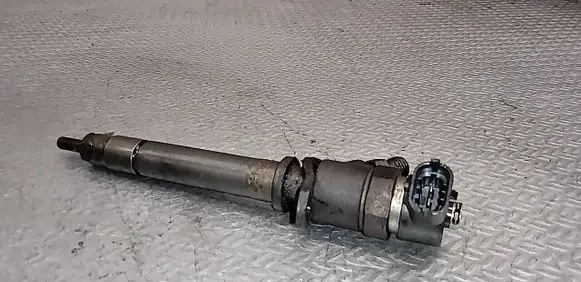 Volvo XC90 Fuel injector 0445110078 30777314