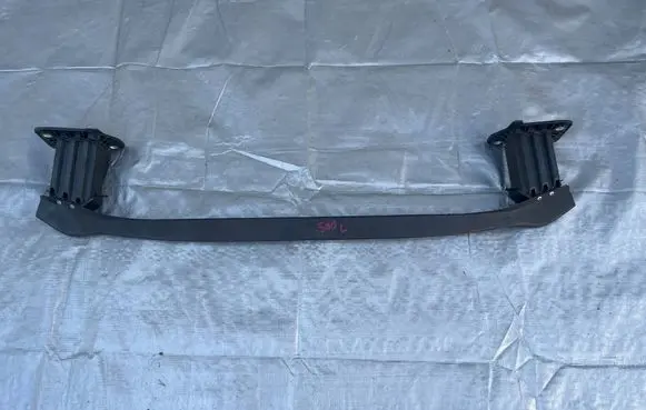 Fiat 500L Front bumper support beam 