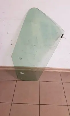 Fiat Ducato Front door window glass four-door
