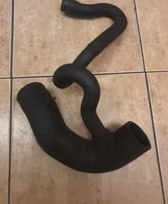 Audi A4 S4 B5 8D Intercooler hose/pipe 058145832b