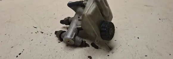Volvo V70 Master brake cylinder 03350884532 03350884861