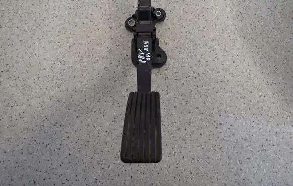 Mitsubishi ASX Accelerator pedal position sensor 