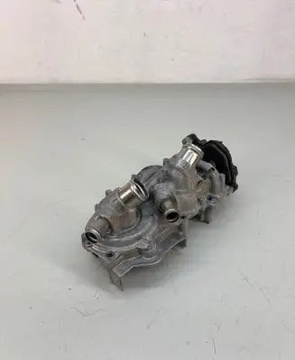 Volkswagen Taigo Water pump 05E121117
