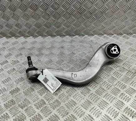 BMW 5 G60 Front lower control arm/wishbone 8833032