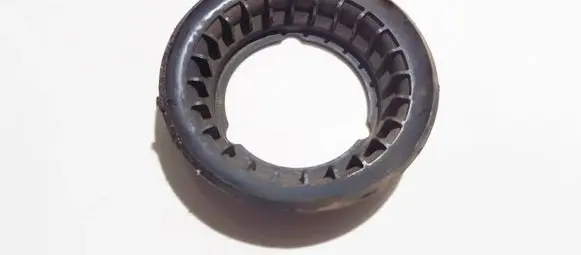 Jaguar X-Type Front coil spring rubber mount 