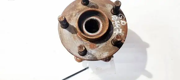 Subaru Outback Rear wheel hub