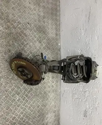 Peugeot 508 Front wheel hub spindle knuckle