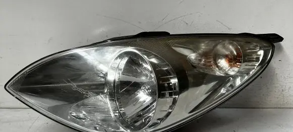 Hyundai i20 (PB PBT) Headlight/headlamp 921014P000