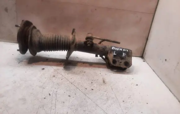 Toyota Avensis T250 Front shock absorber/damper