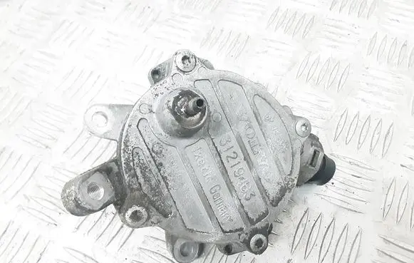 Volvo S60 Vacuum pump 31219463