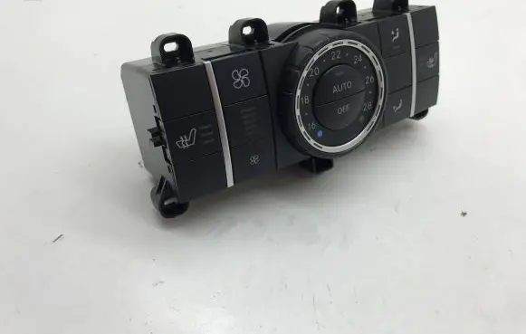 Mercedes-Benz ML W166 Interior fan control switch A1669001606 211668207510