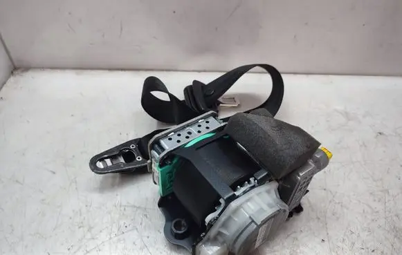 Audi A4 S4 B8 8K Front seatbelt 8K1857705A