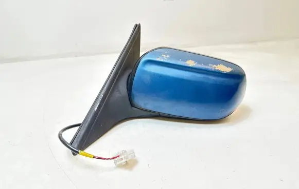 Mazda 626 Front door electric wing mirror E13010142