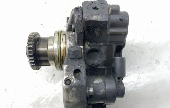 Fuel injection high pressure pump