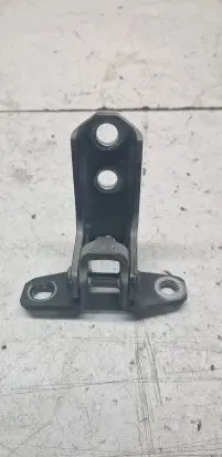Mitsubishi Outlander Front door upper hinge A046834
