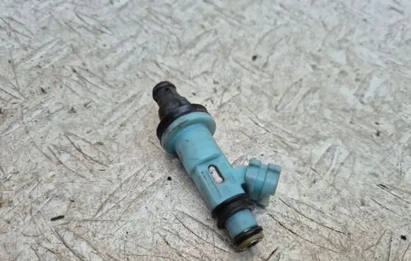 Lexus GS 300 400 430 Fuel injector 2325046090