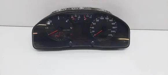 Audi A4 S4 B5 8D Speedometer (instrument cluster) 110008695008