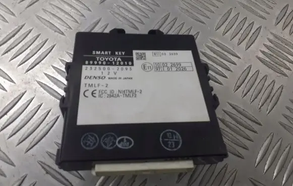 Toyota Auris 150 Keyless (KESSY) go control unit/module 89990-12010