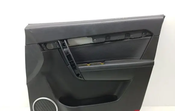 Chevrolet Captiva Front door card panel trim 96630757