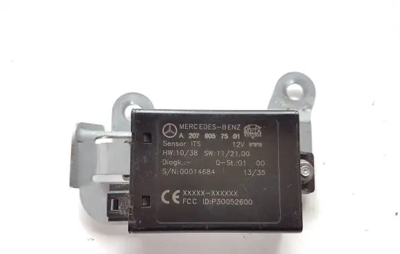 Mercedes-Benz E A207 Other control units/modules A2079057501