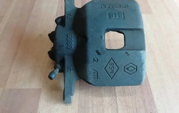 Renault Espace V (RFC) Front brake caliper 410011159R