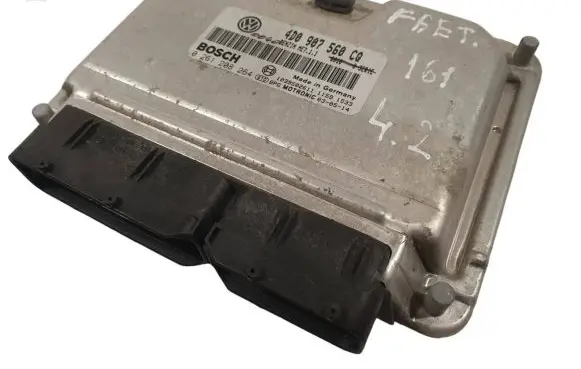 Volkswagen Phaeton Engine control unit/module 4D0907560CQ 0261208264