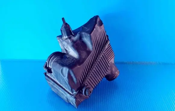 Renault Scenic II - Grand scenic II Air filter box 8200176559
