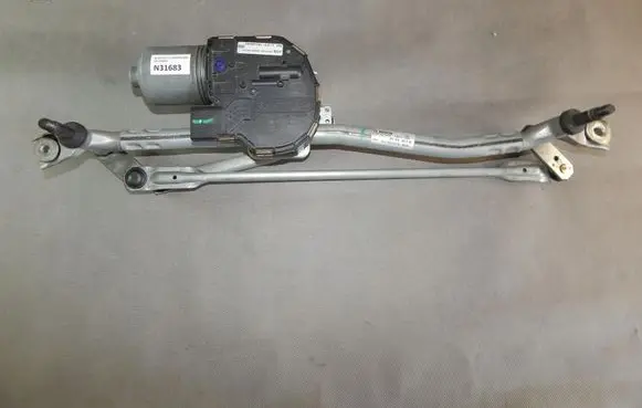 Audi A8 S8 D4 4H Front wiper linkage and motor 4H1955023D