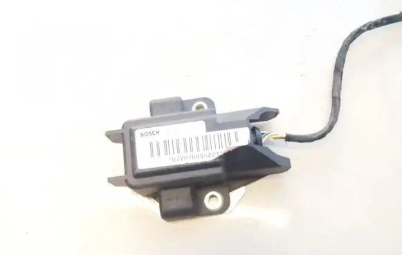 Audi A6 S6 C5 4B ESP acceleration yaw rate sensor 4b0907637a