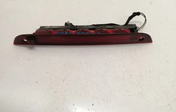 Ford Focus Third/center stoplight 7529