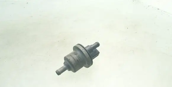Audi A3 S3 8P Vacuum valve 058133517B 2580115A