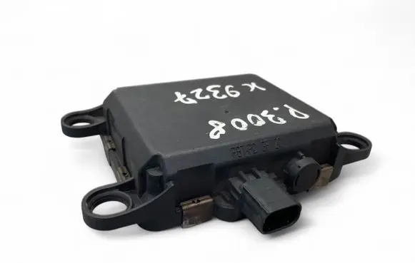 Peugeot 3008 I Distronic sensor radar 9673046780 111216 6PZ00993701