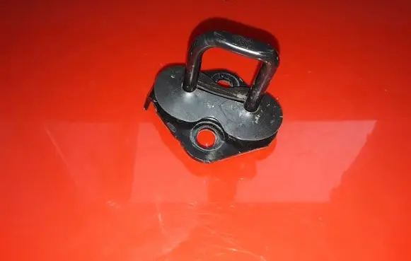 Volvo V40 Rear door lock loop/hook striker 30734418