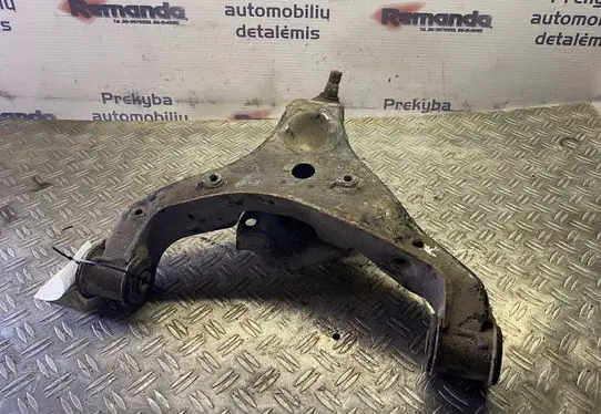 Mercedes-Benz Sprinter W906 Front lower control arm/wishbone
